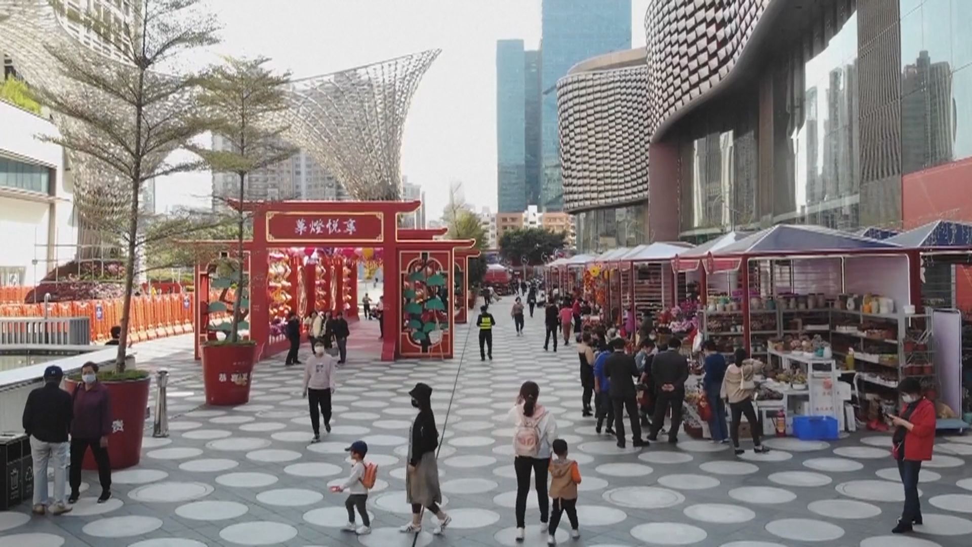 因應疫情深圳取消迎春花市改在街道設立花檔