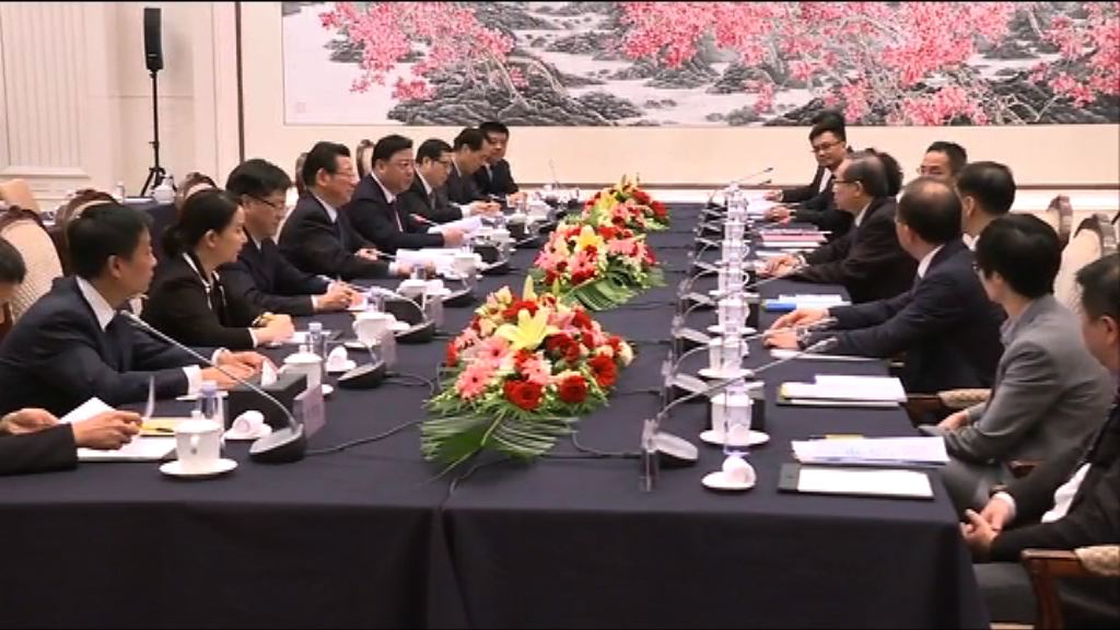 黎棟國赴深圳商通報機制　未公布如何改善