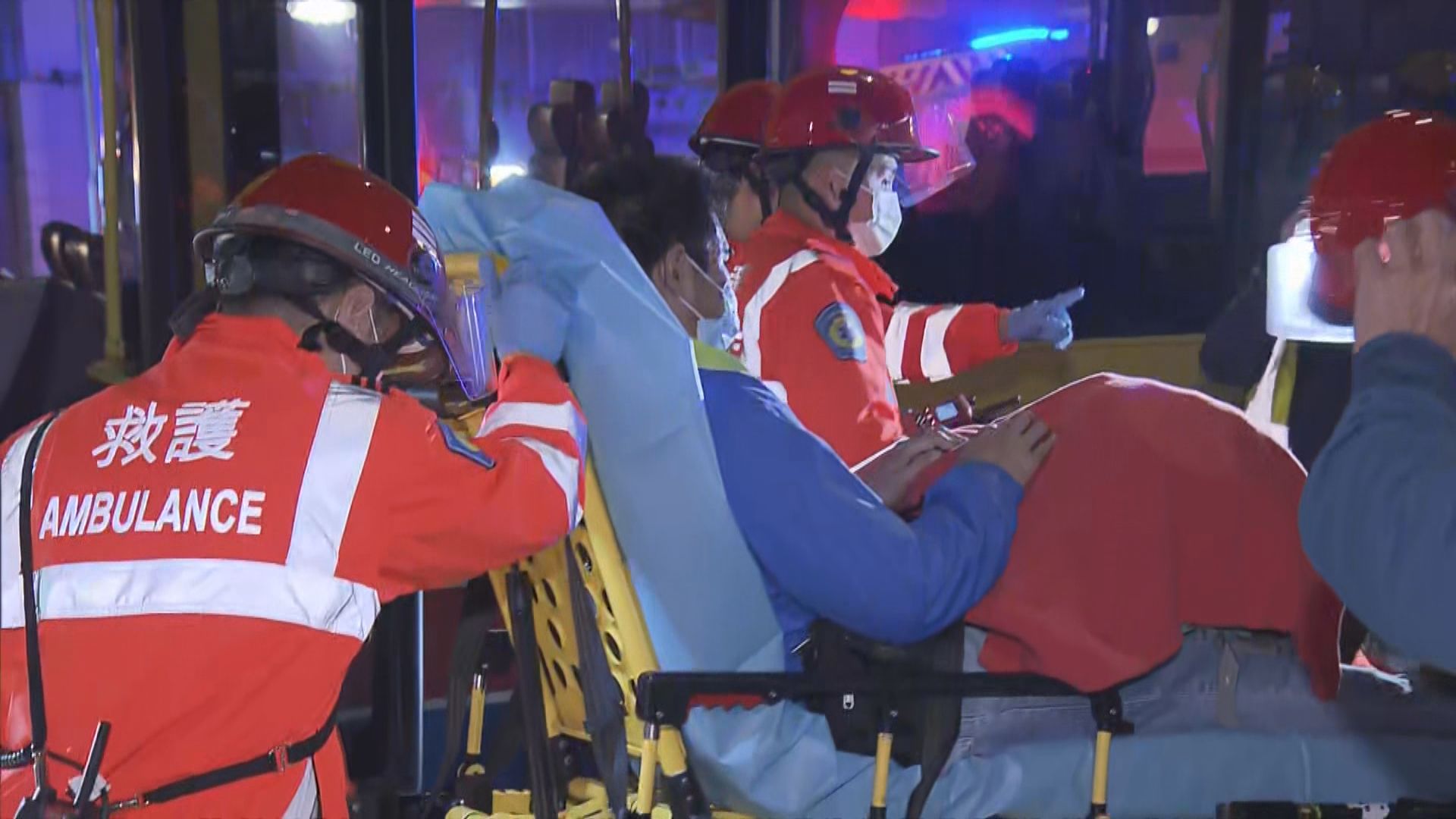 銅鑼灣巴士車禍至少11人傷