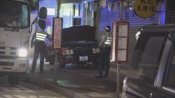 紅磡的士剷行人路釀一傷