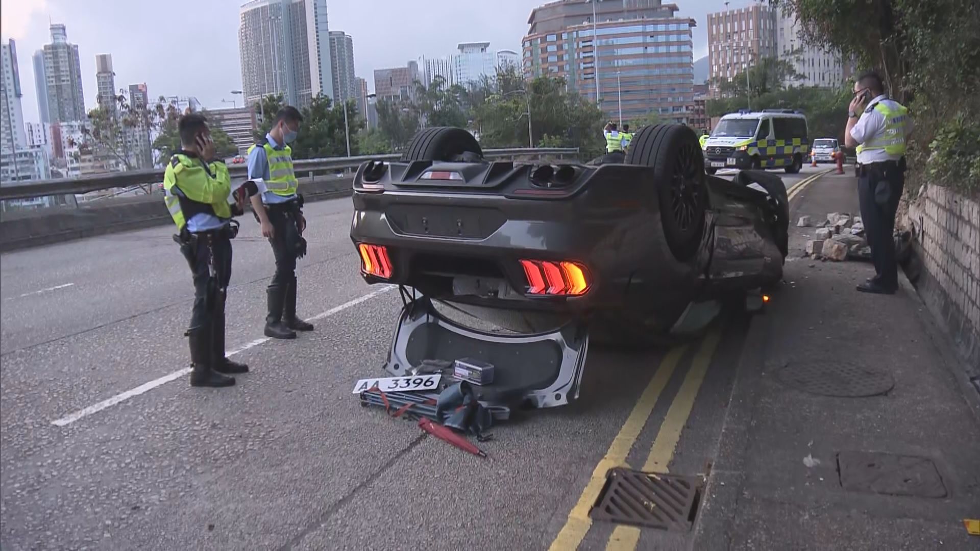 何文田公主跑車失事反轉　司機逃去無蹤