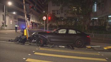 何文田私家車剷安全島　司機涉酒駕被捕