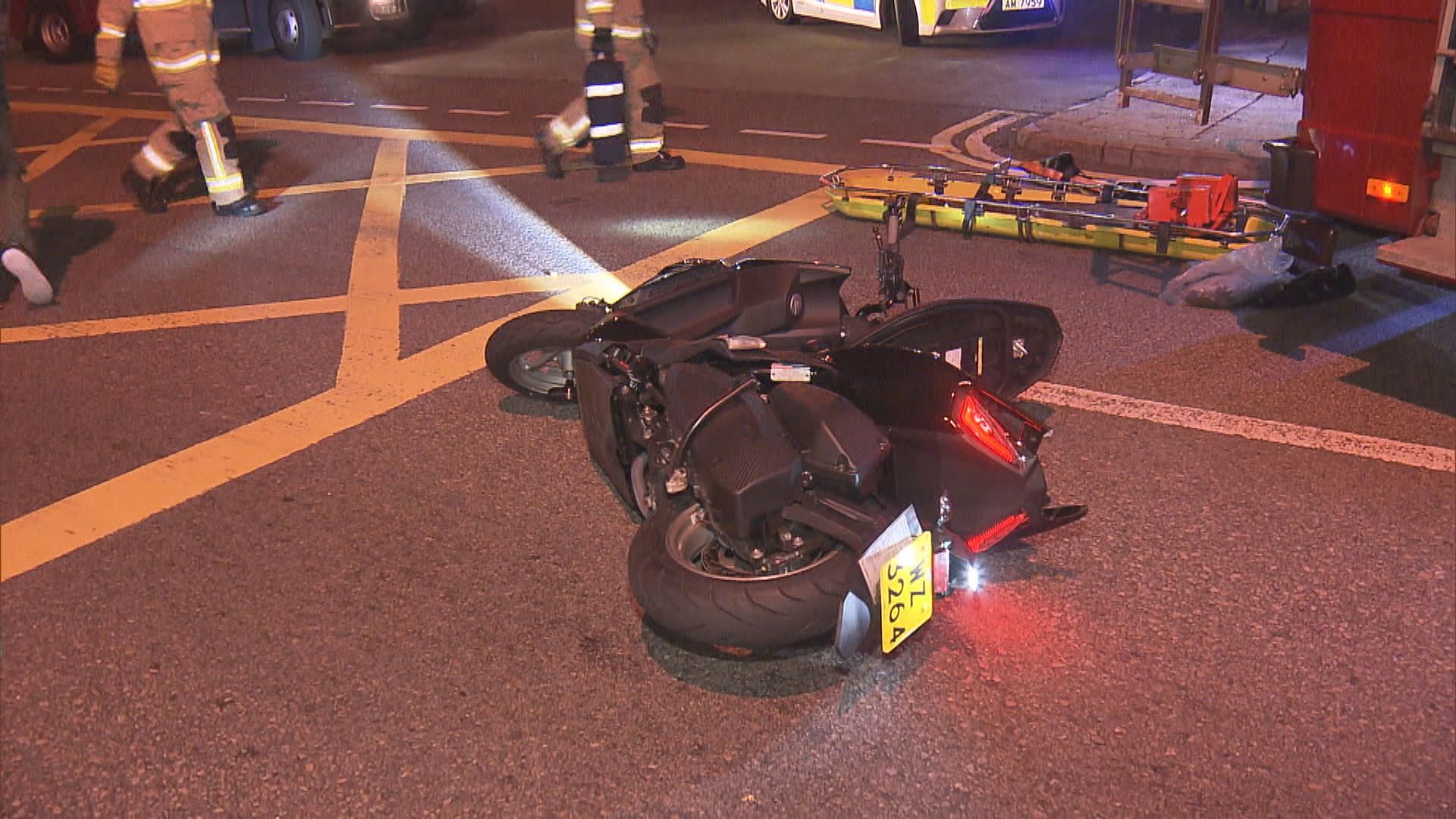 葵涌電單車與貨車相撞釀一死