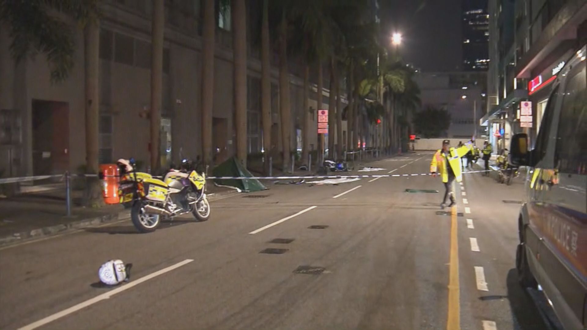 九龍灣電單車避警追截　途人攔車司機失事死亡