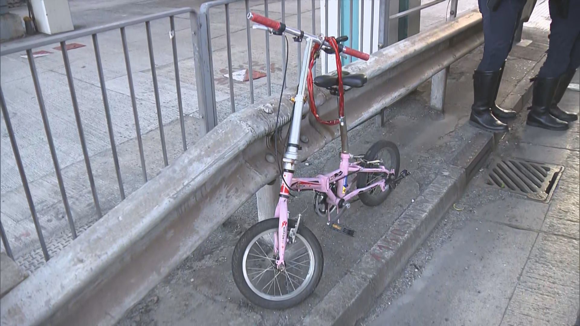 九龍塘男子騎單車被小巴撞斃