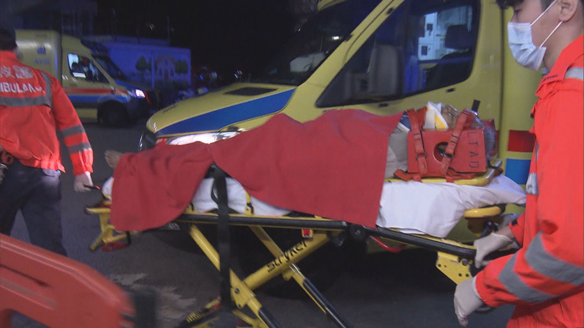 觀塘茶果嶺道的士撞倒過路老翁