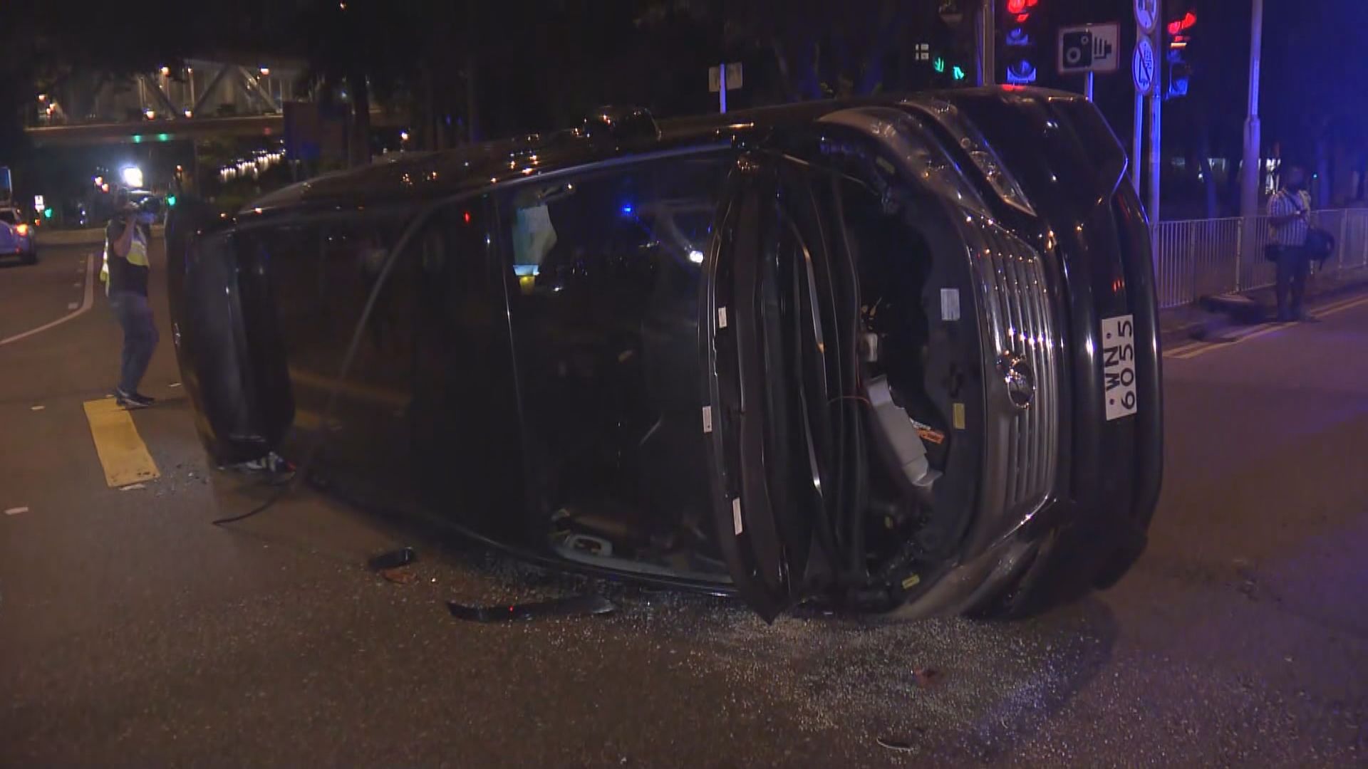 旺角兩私家車相撞釀一傷