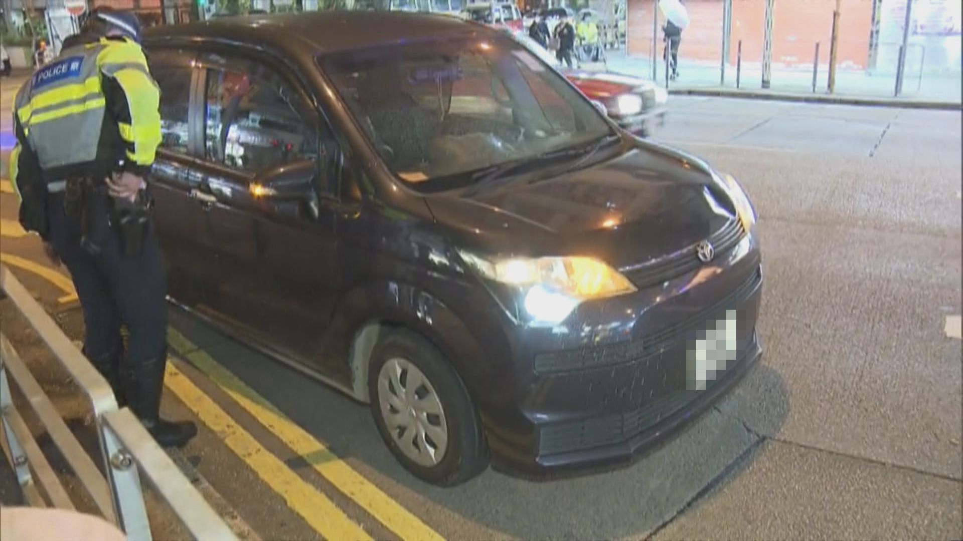 旺角有私家車發生交通意外　一人昏迷