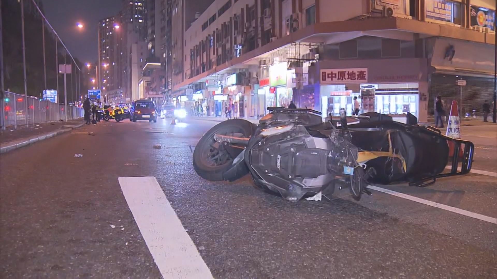 旺角兩車相撞　電單車司機送院不治