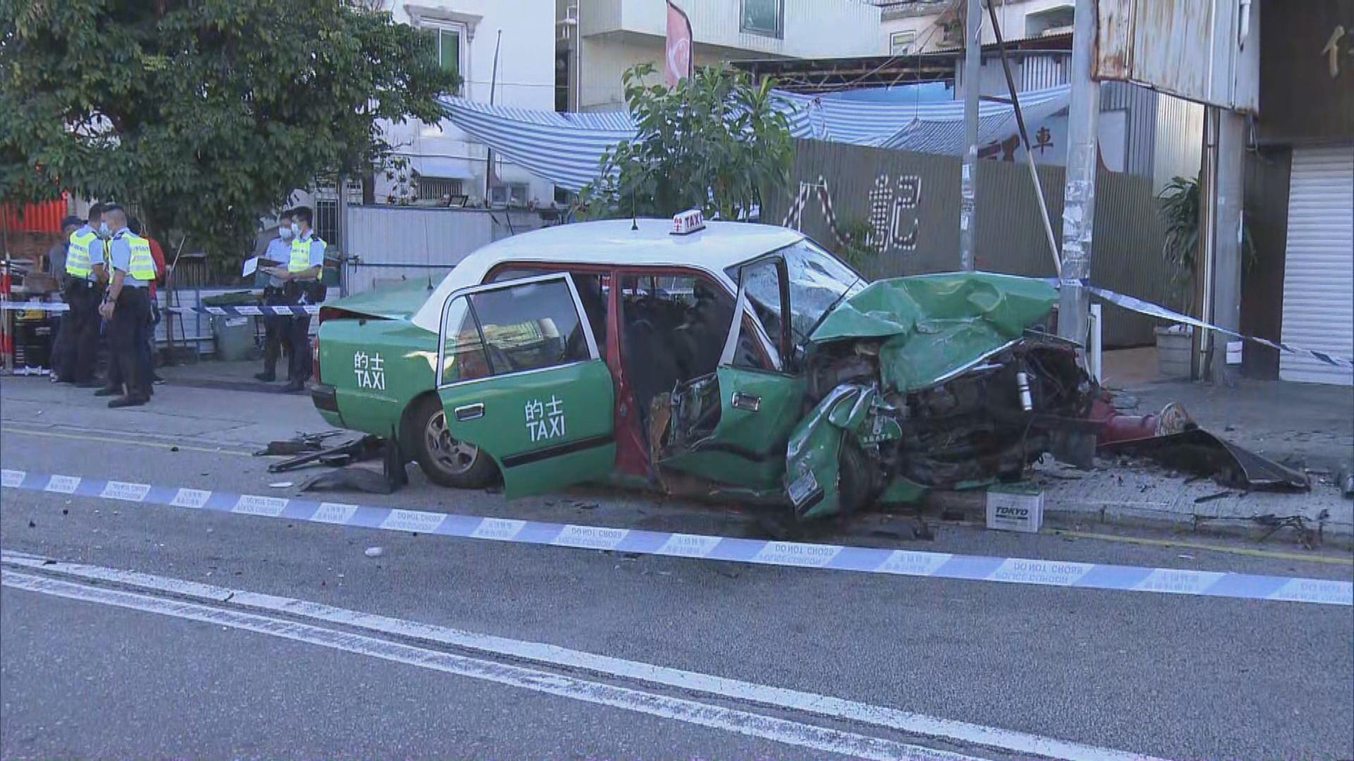 八鄉的士與七人車相撞釀一死兩傷