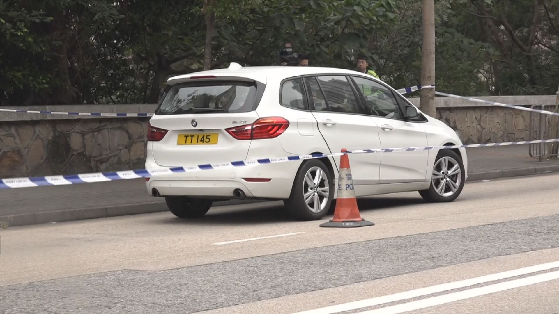 秀茂坪有私家車撞死過路女子