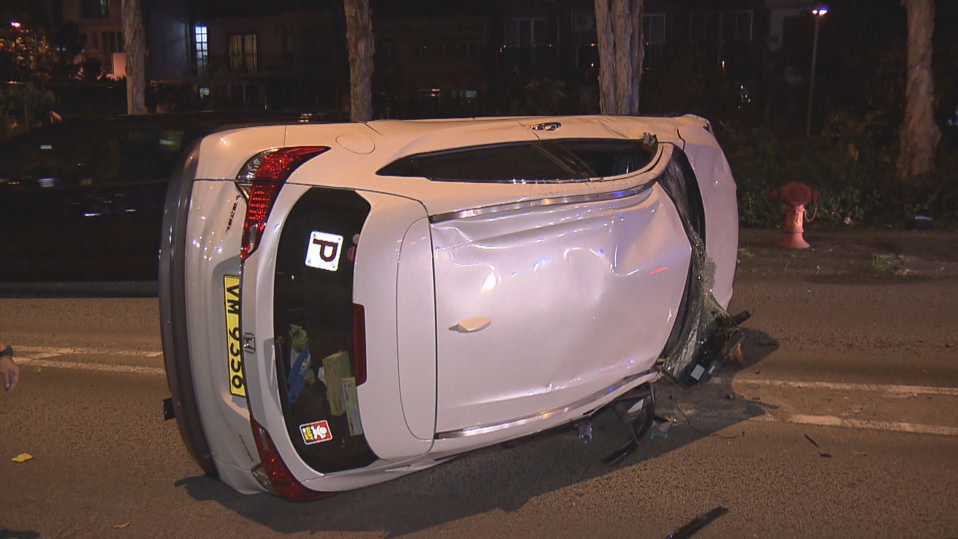 大埔有私家車撞倒過路外籍女途人