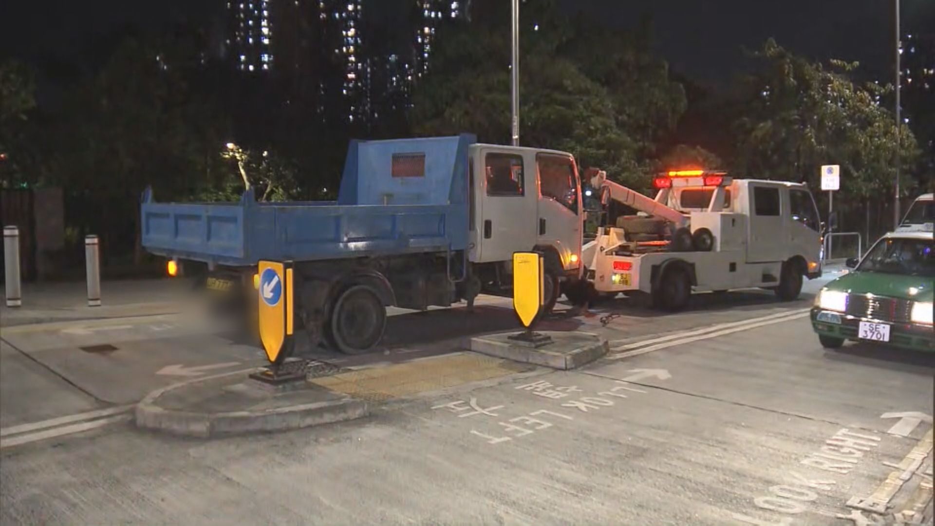 大埔山塘路貨車撞倒過路女途人