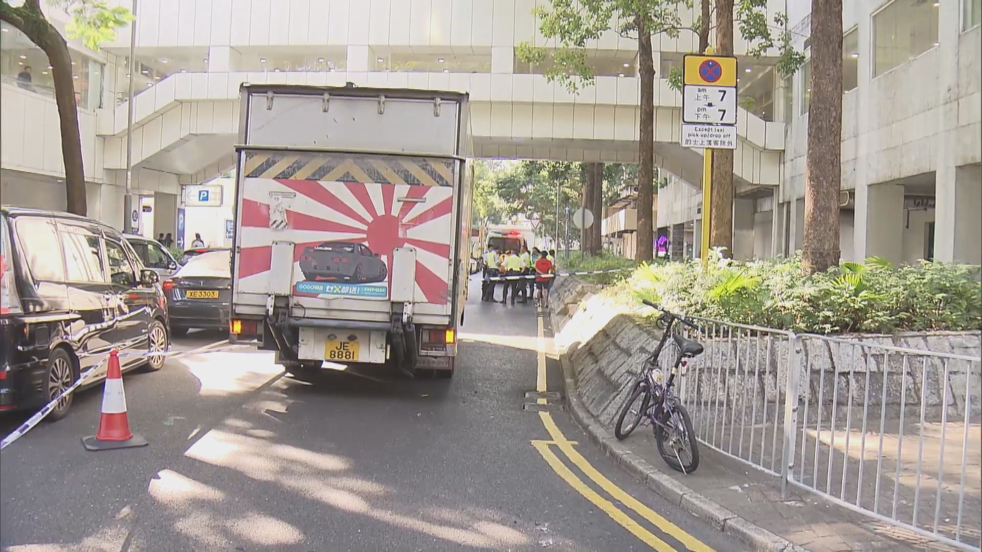 大埔踏單車漢遭貨車撞倒送院亡