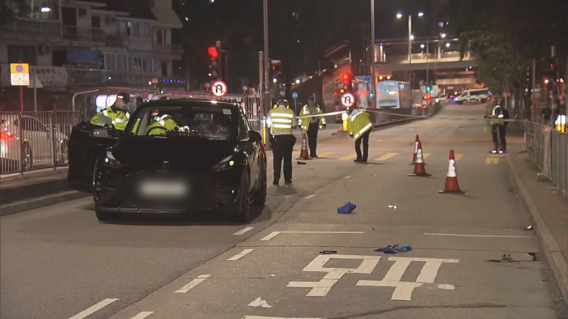 大圍女子被車撞倒送院不治