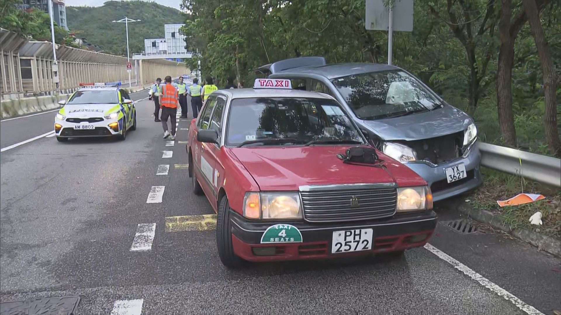 將軍澳致命車禍　的士司機送院不治