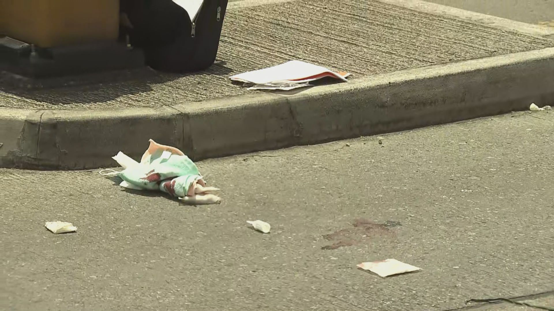 土瓜灣客貨車撞年老夫婦　丈夫延至清晨不治