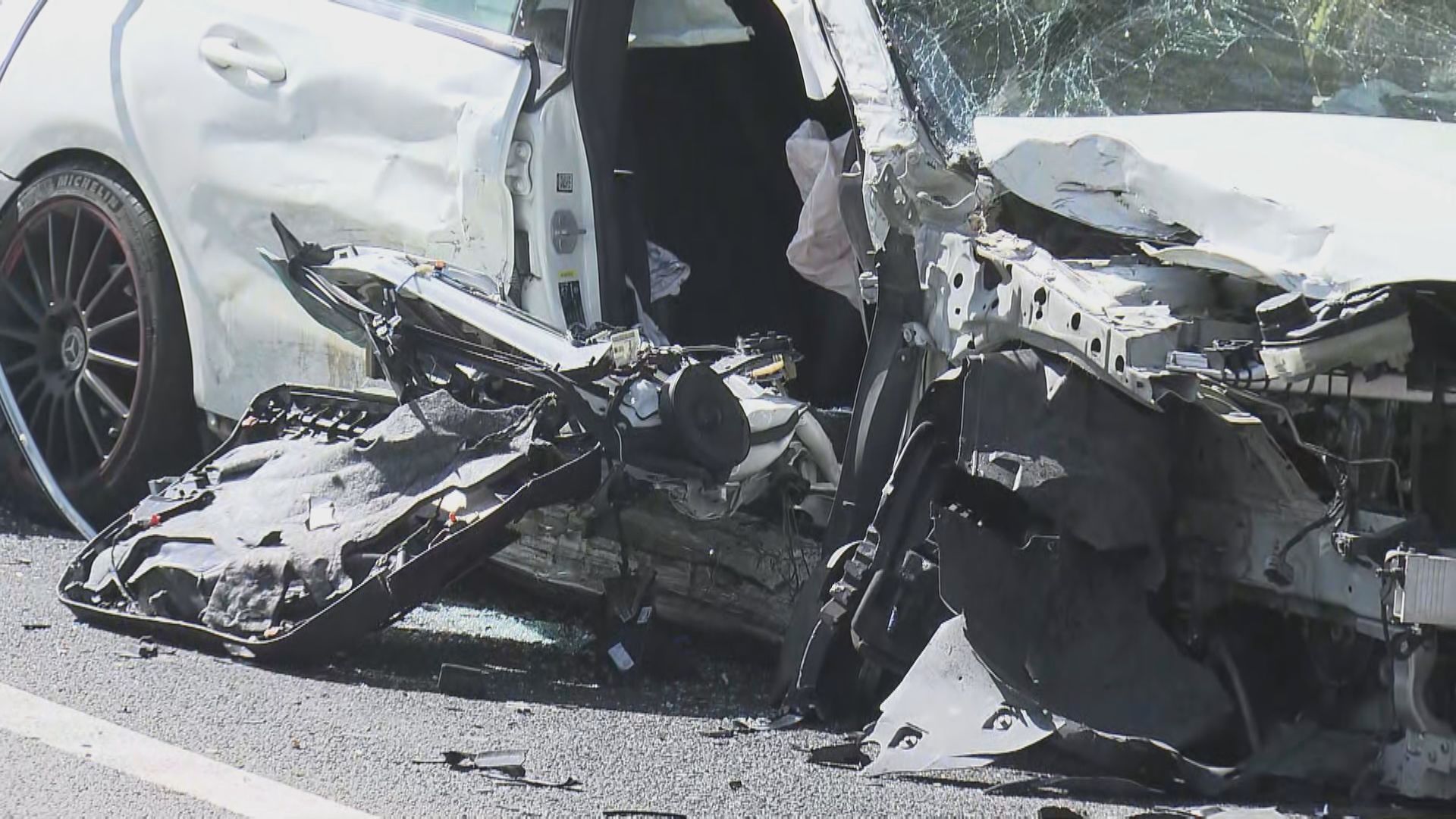 私家車逆線行使3公里致3車相撞　司機涉狂亂駕駛被捕