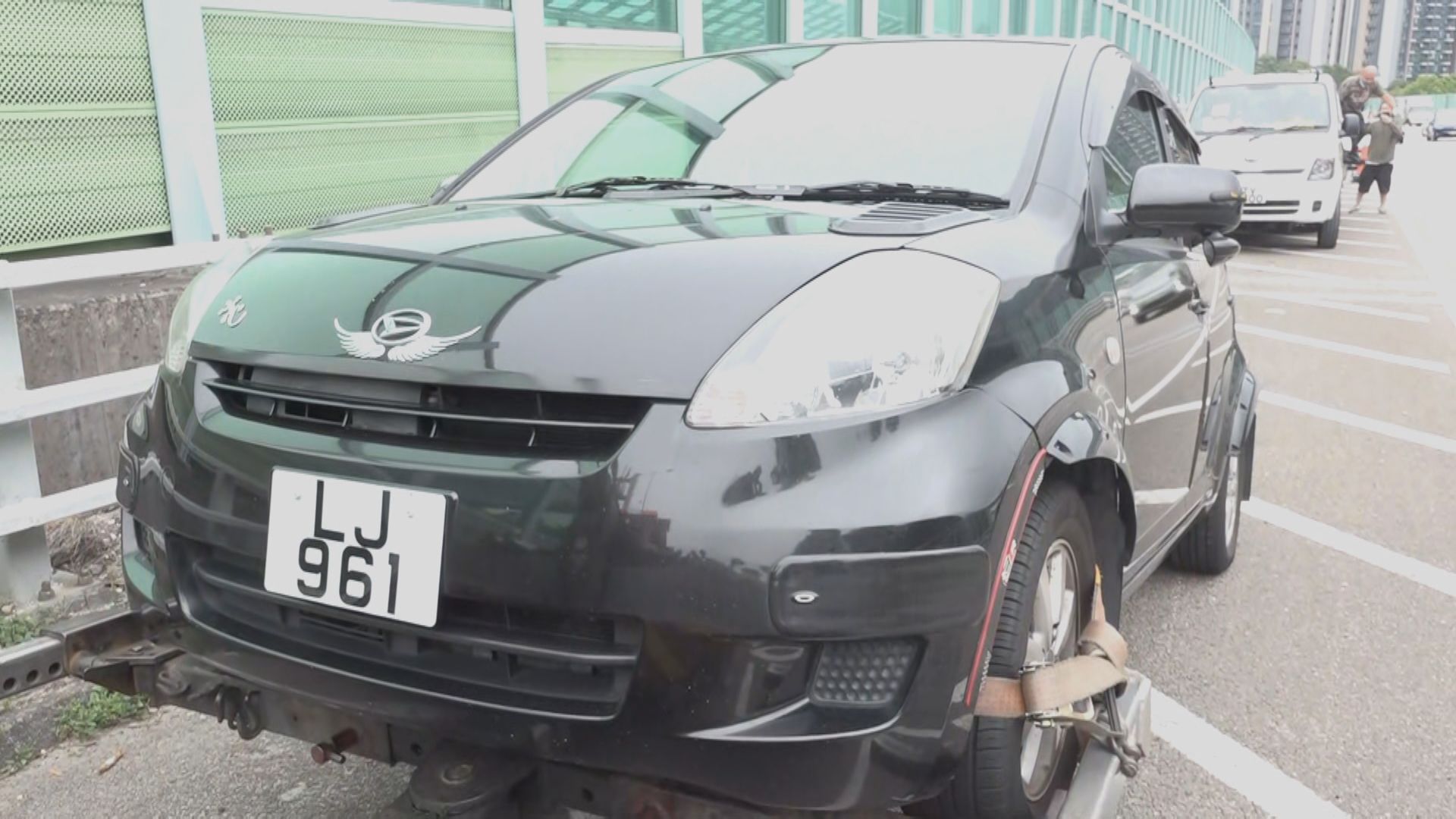 大埔兩車相撞　電單車司機昏迷送院