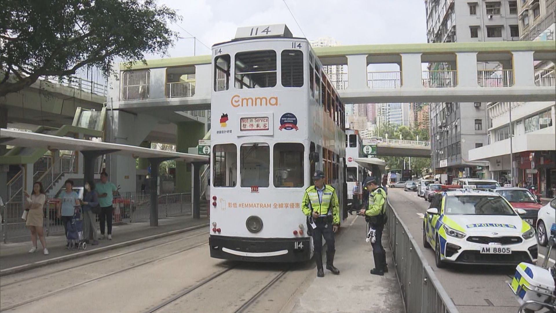 銅鑼灣兩電車頭尾相撞兩人傷