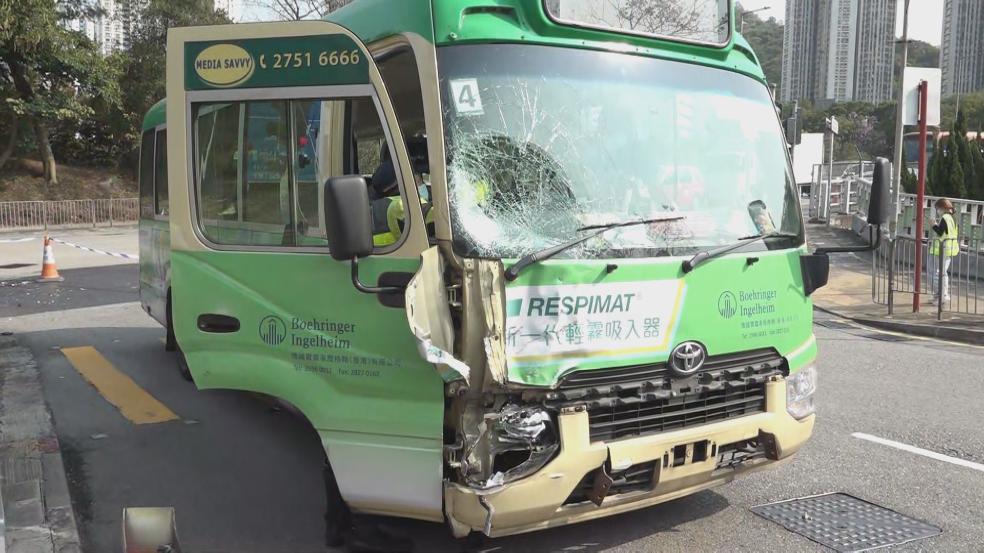 青衣兩車相撞　電單車男司機不治