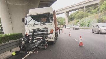 青衣南灣隧道外車禍　電單車司機當場不治