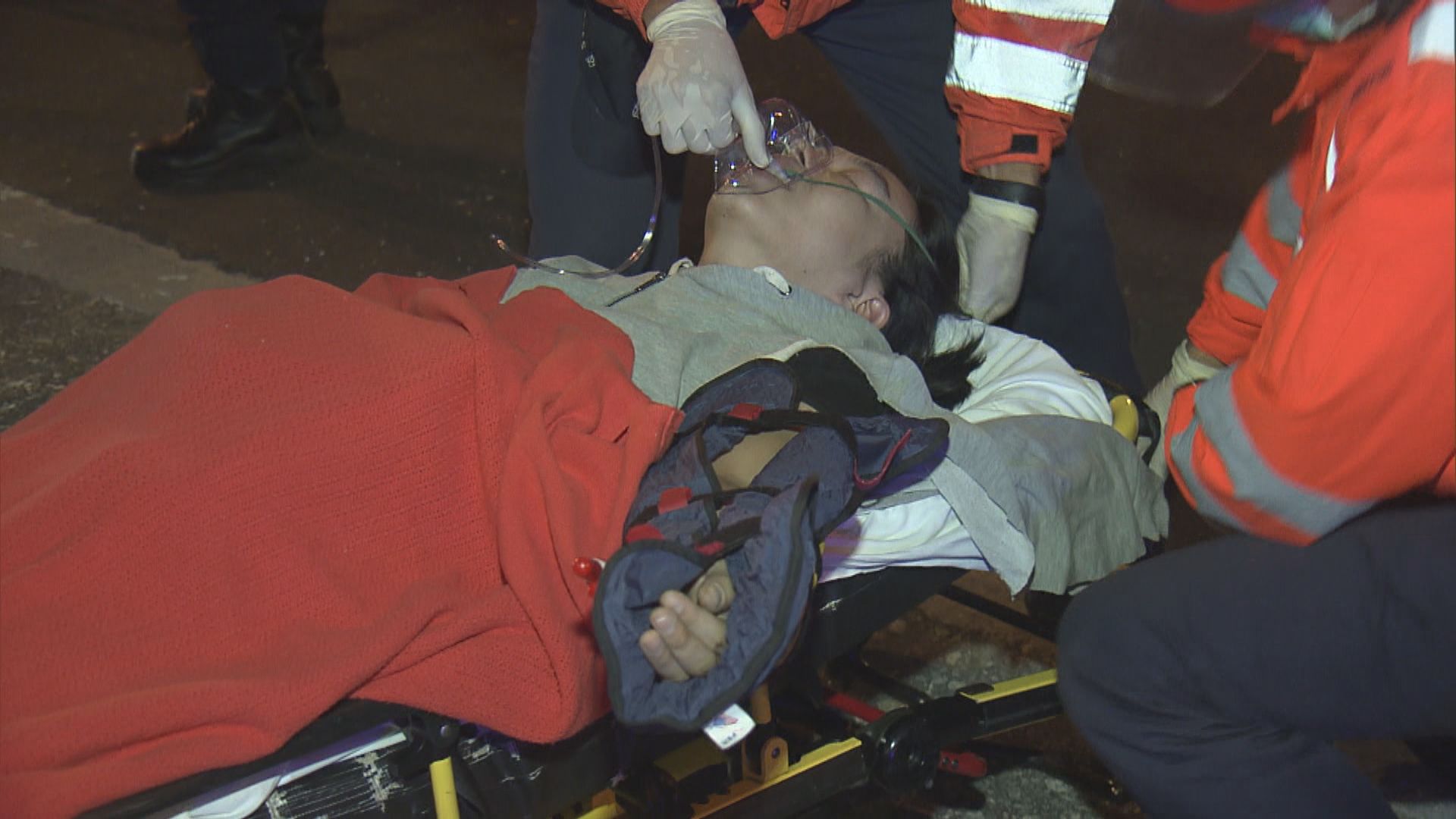 新蒲崗電單車撞途人釀兩傷