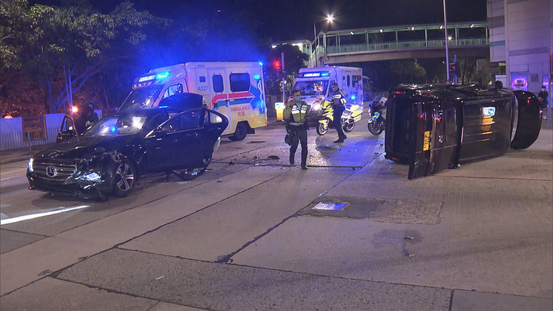 黃大仙兩車相撞釀八人傷