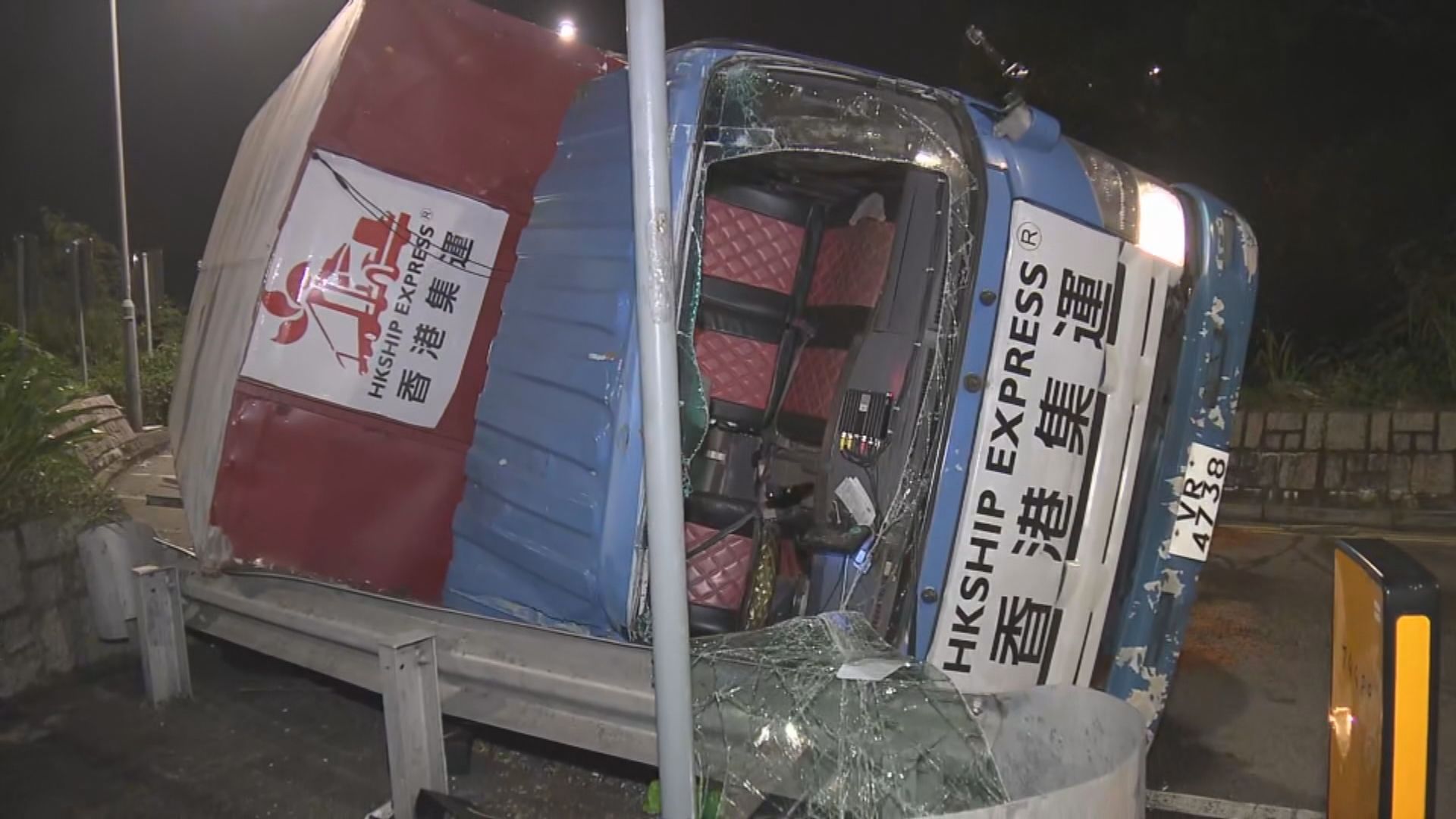貨車元朗翻側 司機涉醉駕被捕