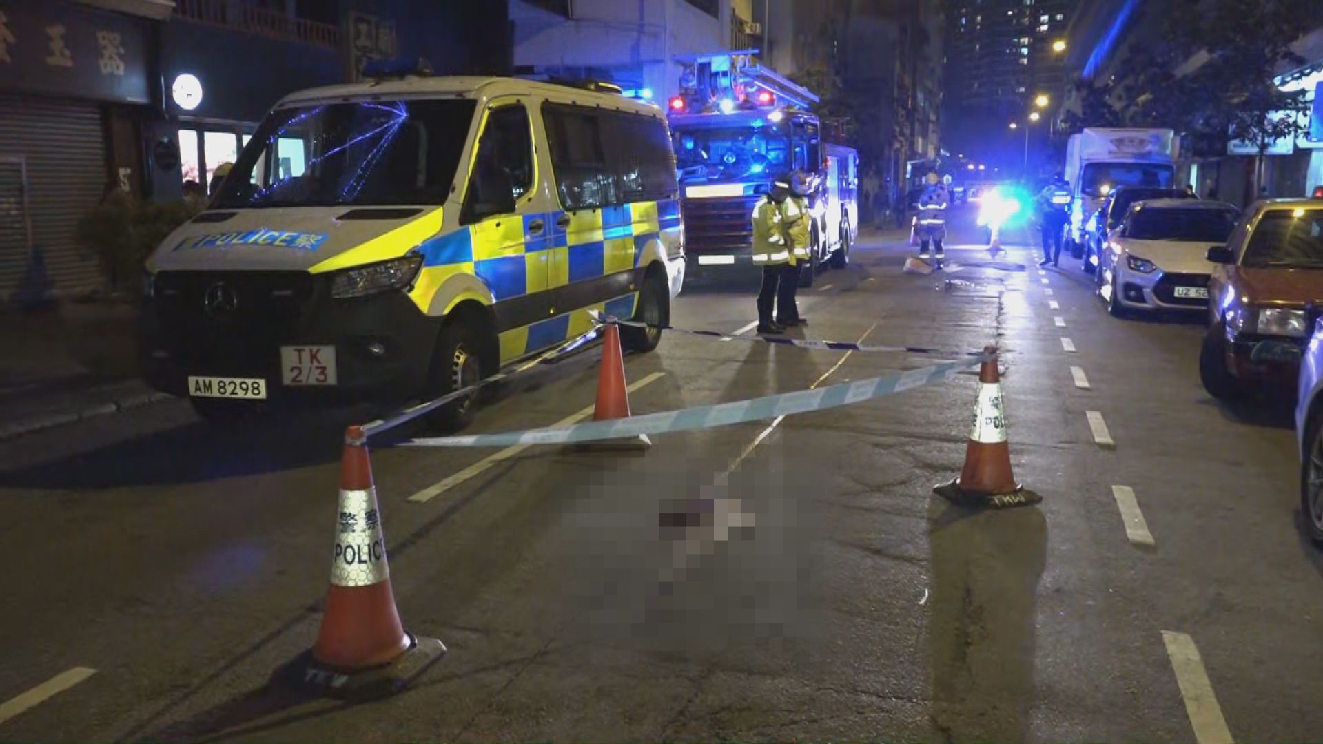 小巴油麻地撞倒途人將其拖行至深井　傷者當場不治