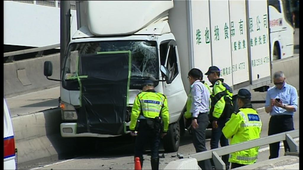 警方指殉職警員送院時沒穿反光衣