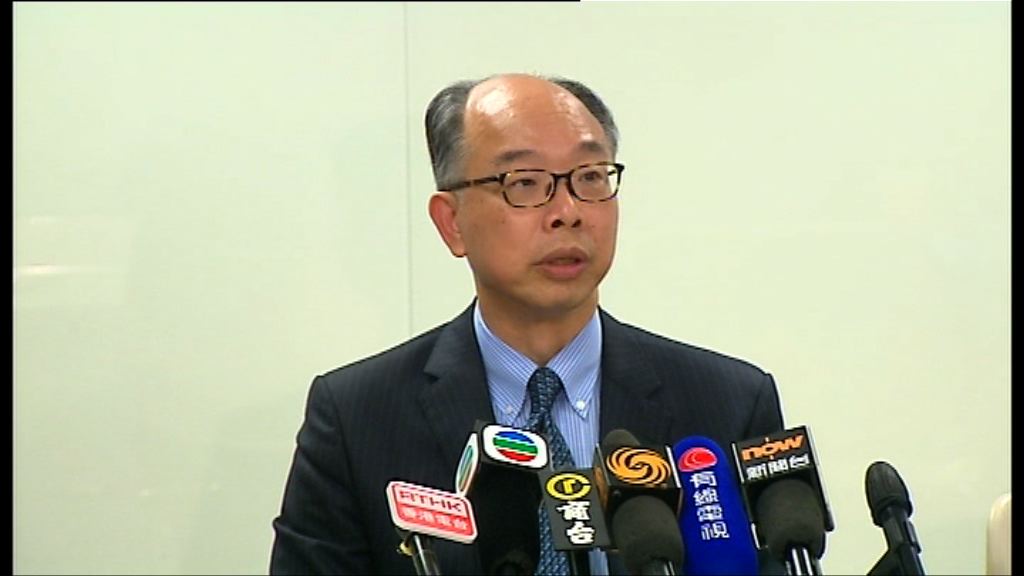 陳帆：巴士車長工時不理想