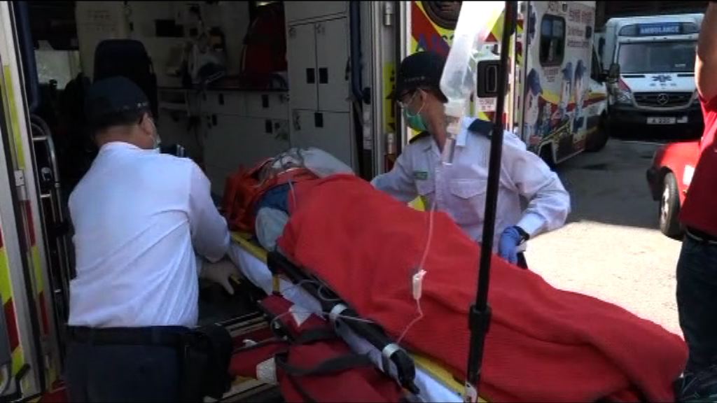 九龍灣一名的士司機被撞倒昏迷