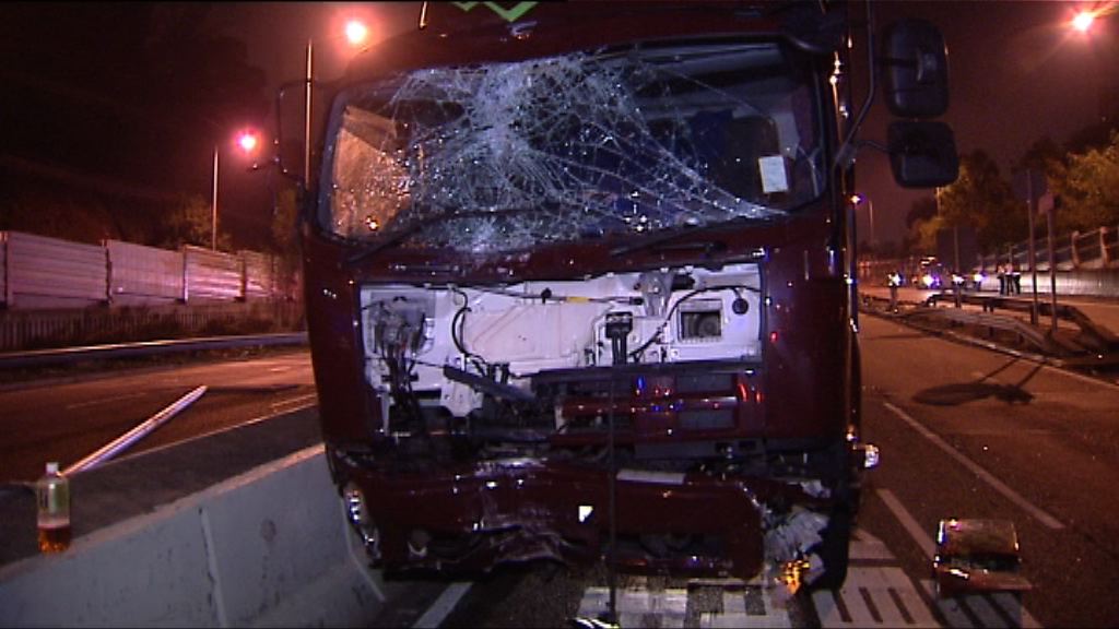 呈祥道三車交通意外三人受傷