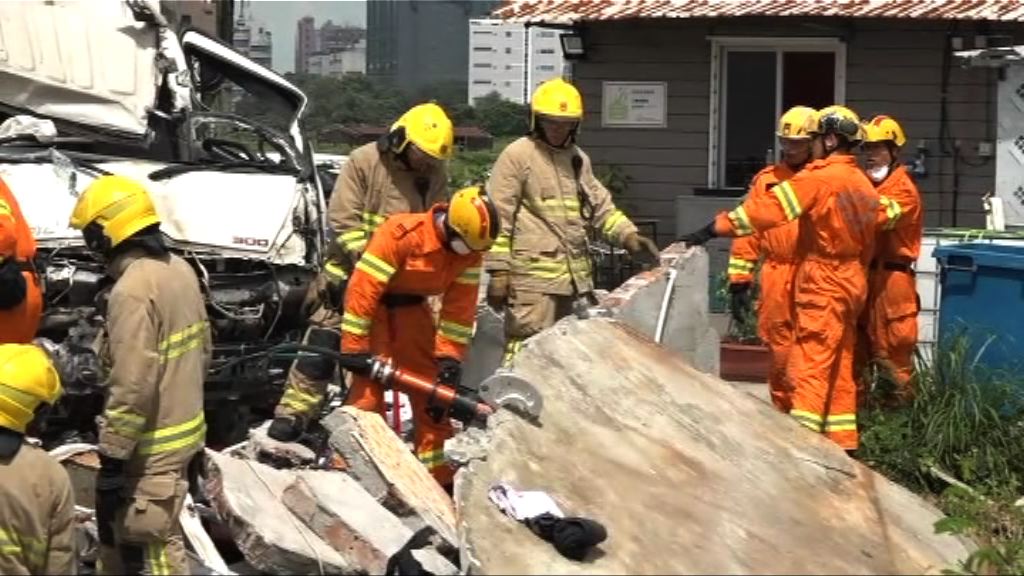 落馬洲兩死車禍　消息指貨車司機無香港身份證
