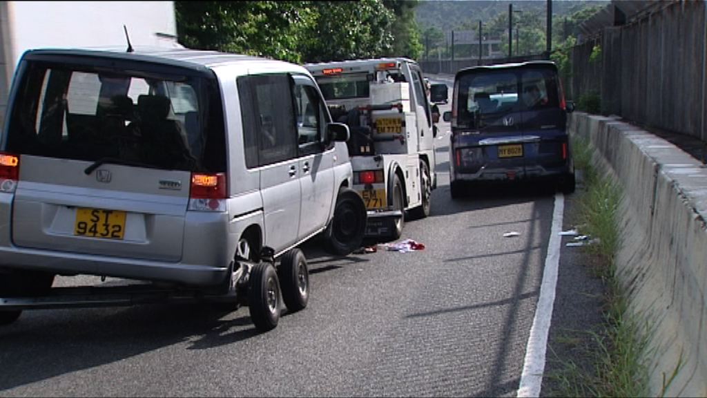 拖車司機重傷昏迷　兩私家車司機被捕