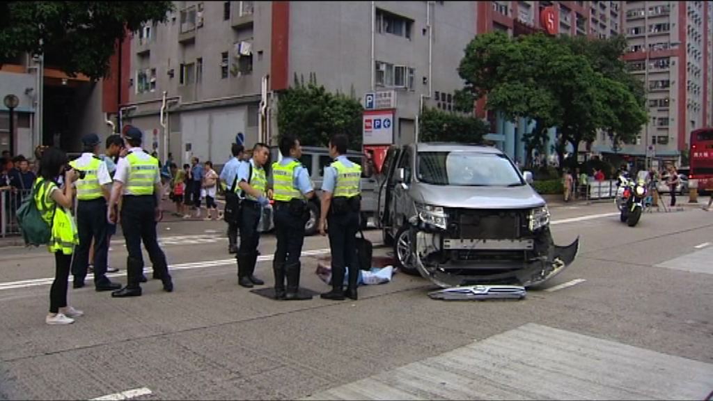 牛頭角私家車撞死過路男子
