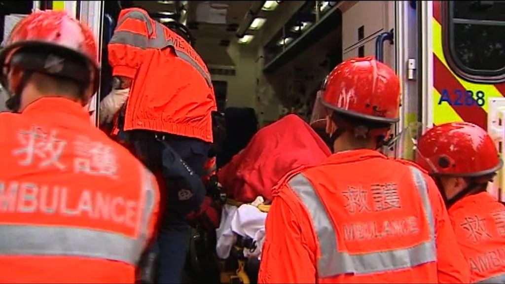 新田公路三車相撞　傷者分流到三間醫院