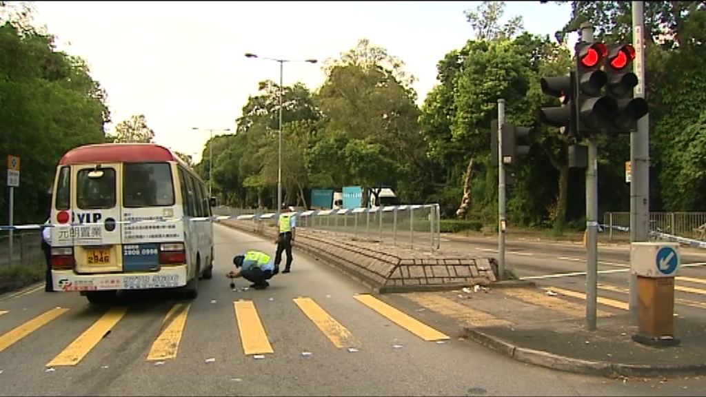 上水車禍　疑小巴超速及死者無遵守交通規則