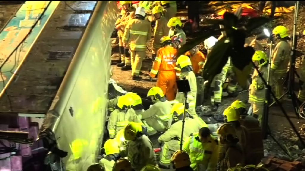 大埔公路巴士翻側最少十九死逾四十傷