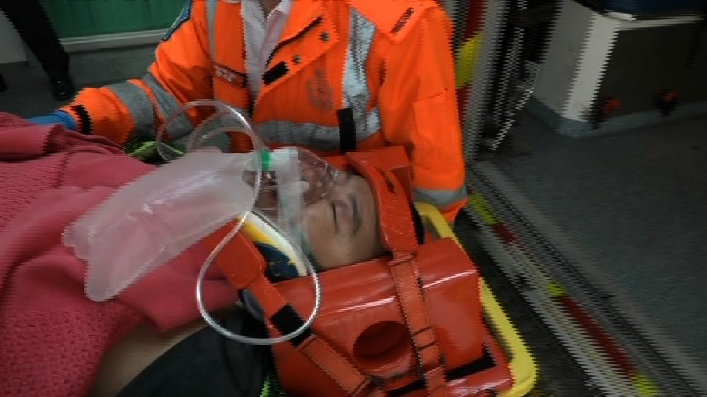 大潭道車禍兩人傷　的士司機被捕