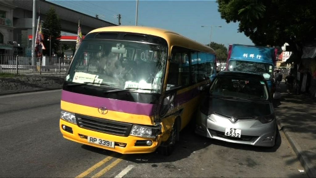 屯門校巴失事撞死過馬路老婦