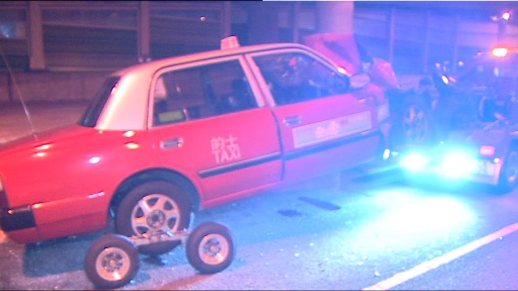 屯門公路的士撼小巴釀五傷