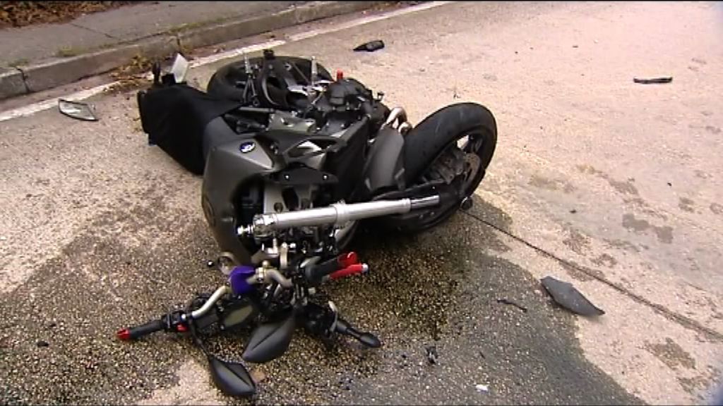 電單車大馬乘客無頭盔車禍亡