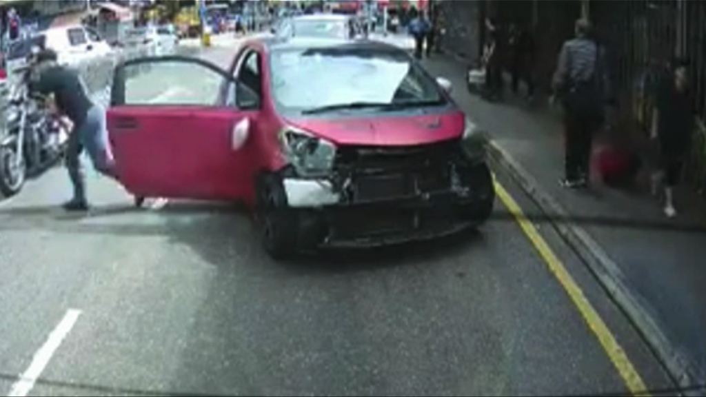 油麻地私家車瘋狂駕駛8人傷