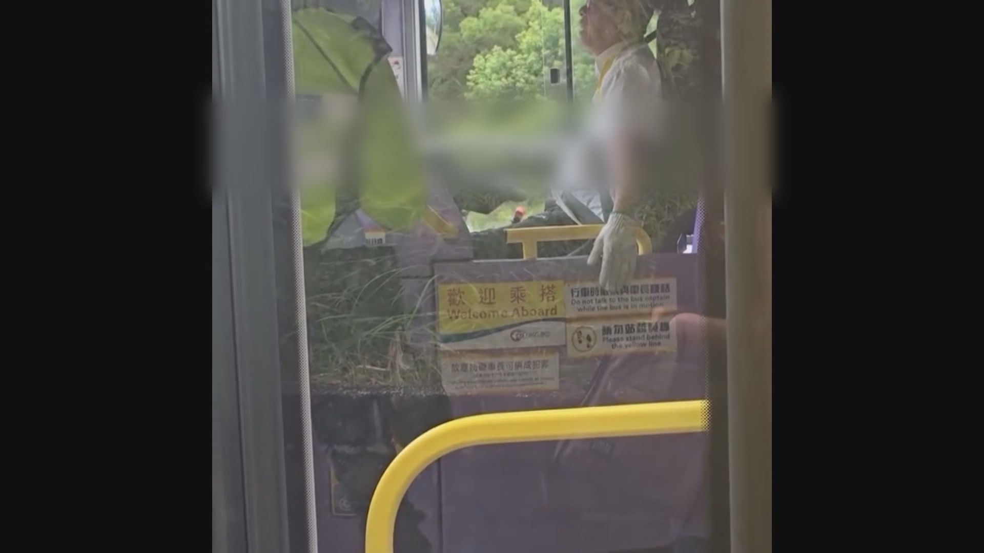 城巴出大欖隧道後被鐵通擊中　隧道公司認系統失靈致無法接聽熱線電話