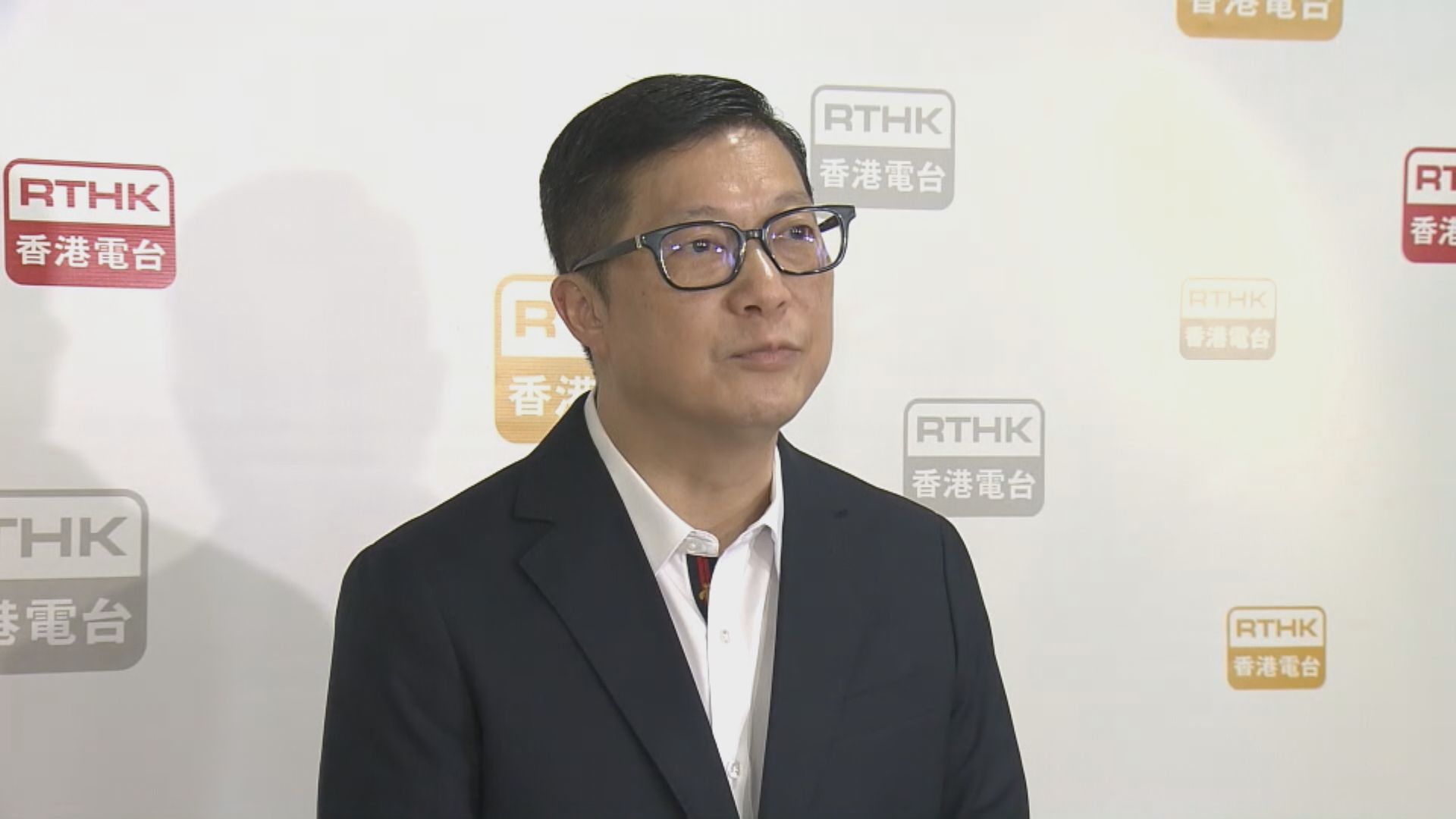 鄧炳強：不會設禁書名單　重申執法以實際內容衡量