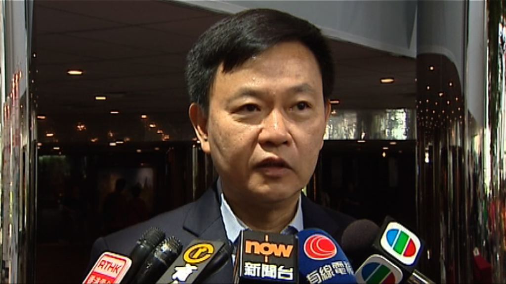 醫管局支持陳肇始任食衞局長