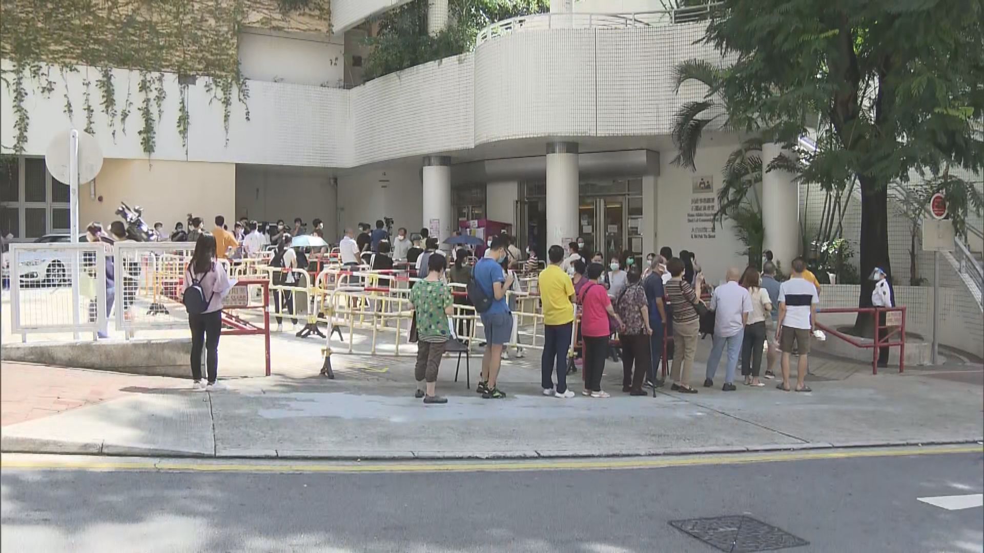 四個臨時檢測中心延長運作至周五