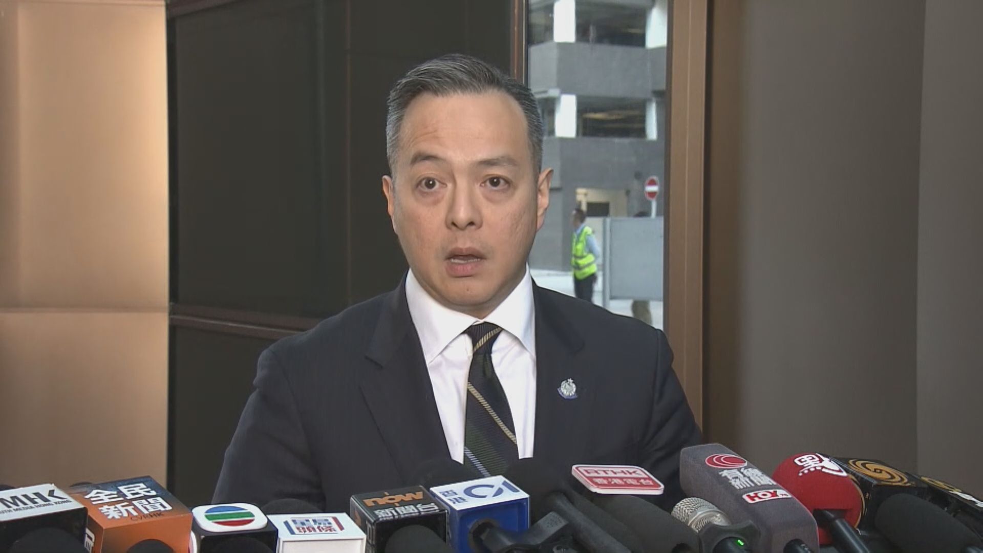 西貢龍蝦灣謀殺案疑犯潛逃37年泰國落網　周一鳴︰疑犯樣貌變化大須靠指紋證身份